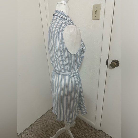 Mine Lightweight blue plaid dress size S - Picture 4 of 5